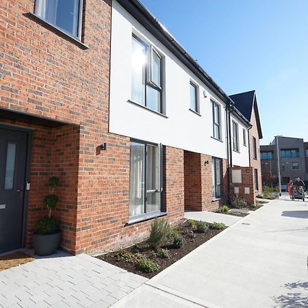 The Dublin Luxe Apartment Newcastle Екстериор снимка