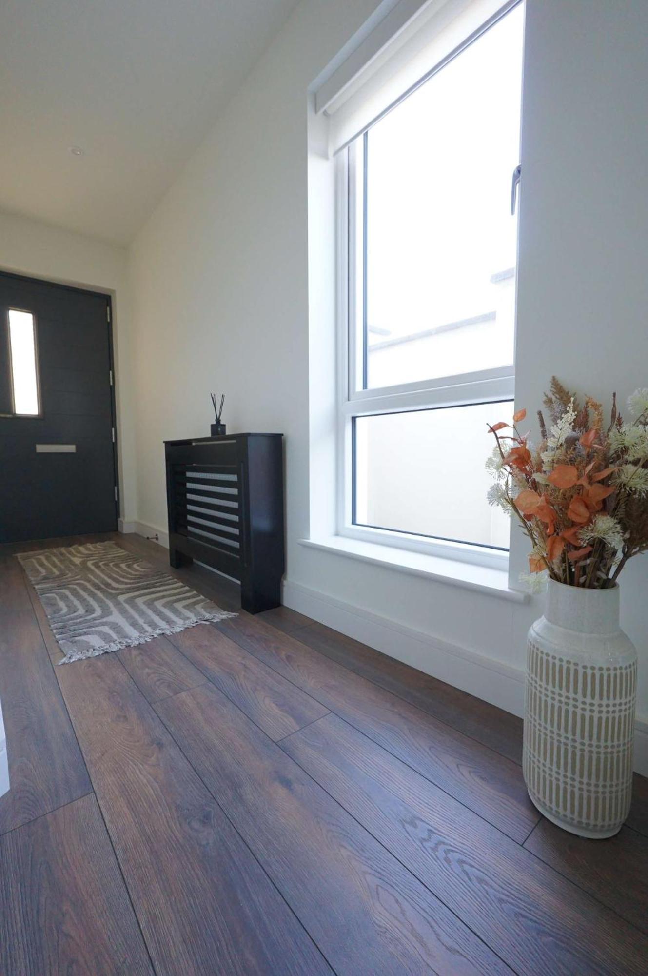 The Dublin Luxe Apartment Newcastle Екстериор снимка