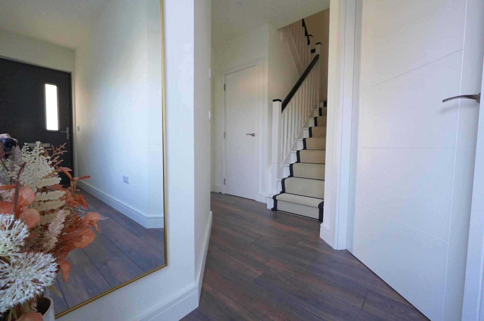 The Dublin Luxe Apartment Newcastle Екстериор снимка