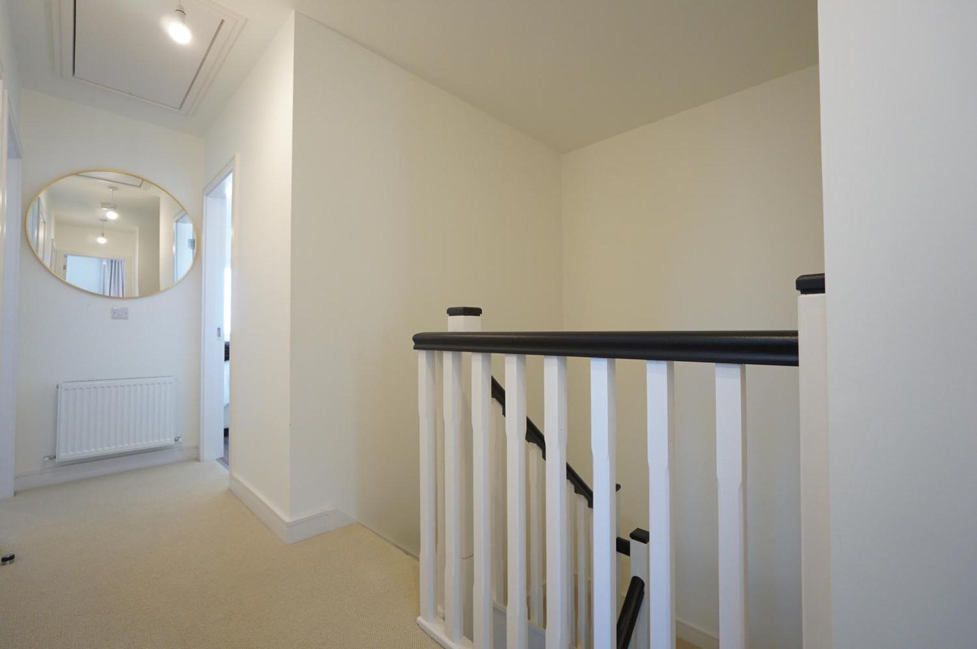 The Dublin Luxe Apartment Newcastle Екстериор снимка