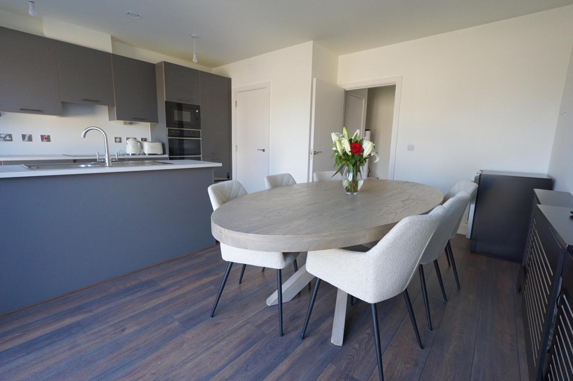 The Dublin Luxe Apartment Newcastle Екстериор снимка